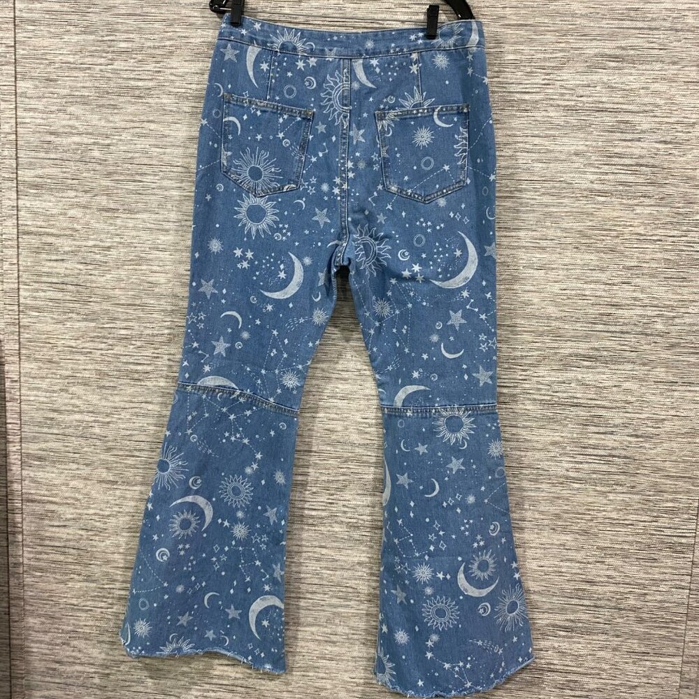 đ⨠Rue 21Cosmic Dreamer BOHO Juniors XL Bell Bottom Jeans Star Moon & Sun Print - Picture 2 of 10